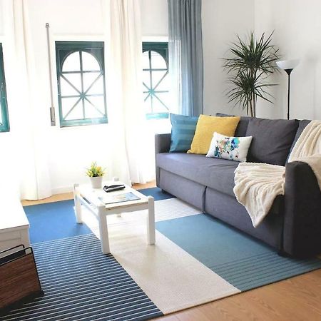 Lovely Apartment In The Center Of أفيرو المظهر الخارجي الصورة
