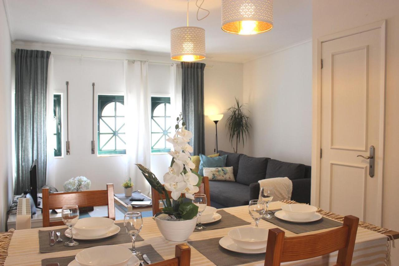 Lovely Apartment In The Center Of أفيرو المظهر الخارجي الصورة